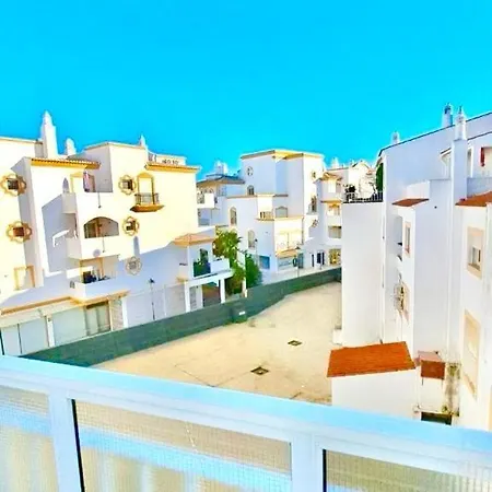 5 Estrelas Da Oura * Αλμπουφέιρα